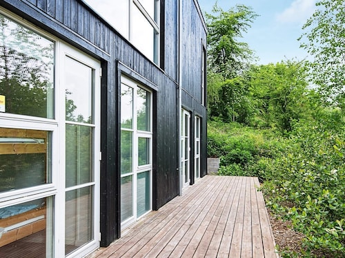 Gorgeous Holiday Home in Ebeltoft with Hot Tub