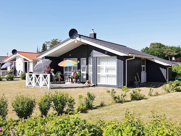 Holiday Home In Grã¶mmitz - Grömitz