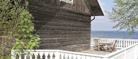 House | Bahagian luar