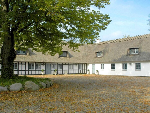 House | Exterior