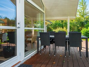 Outdoor dining - Nature Retreat by Beach - By Traum Ferienwohnungen (Glesborg)