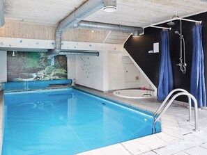 Udendørs pool