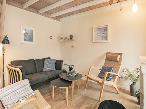 Cozy Holiday Home in Ã†rÃ¸skÃ¸bing near Sea