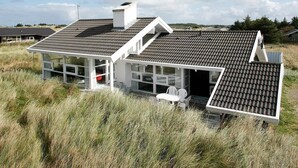 Exterior - Expansive Holiday Home at Hirtshals With Private Pool (Hirtshals)