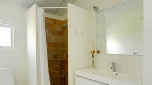 Bathroom - Urbane Holiday Home in Sydals With Whirlpool (Sydals)