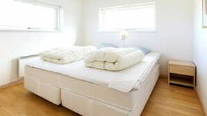 3 bedrooms