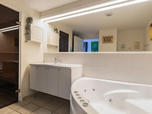 Bathroom - 6 Person Holiday Home in Bagenkop (Sydlangeland)