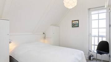 3 kamar tidur dan tempat tidur bayi