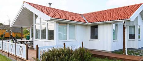 House | Exterior