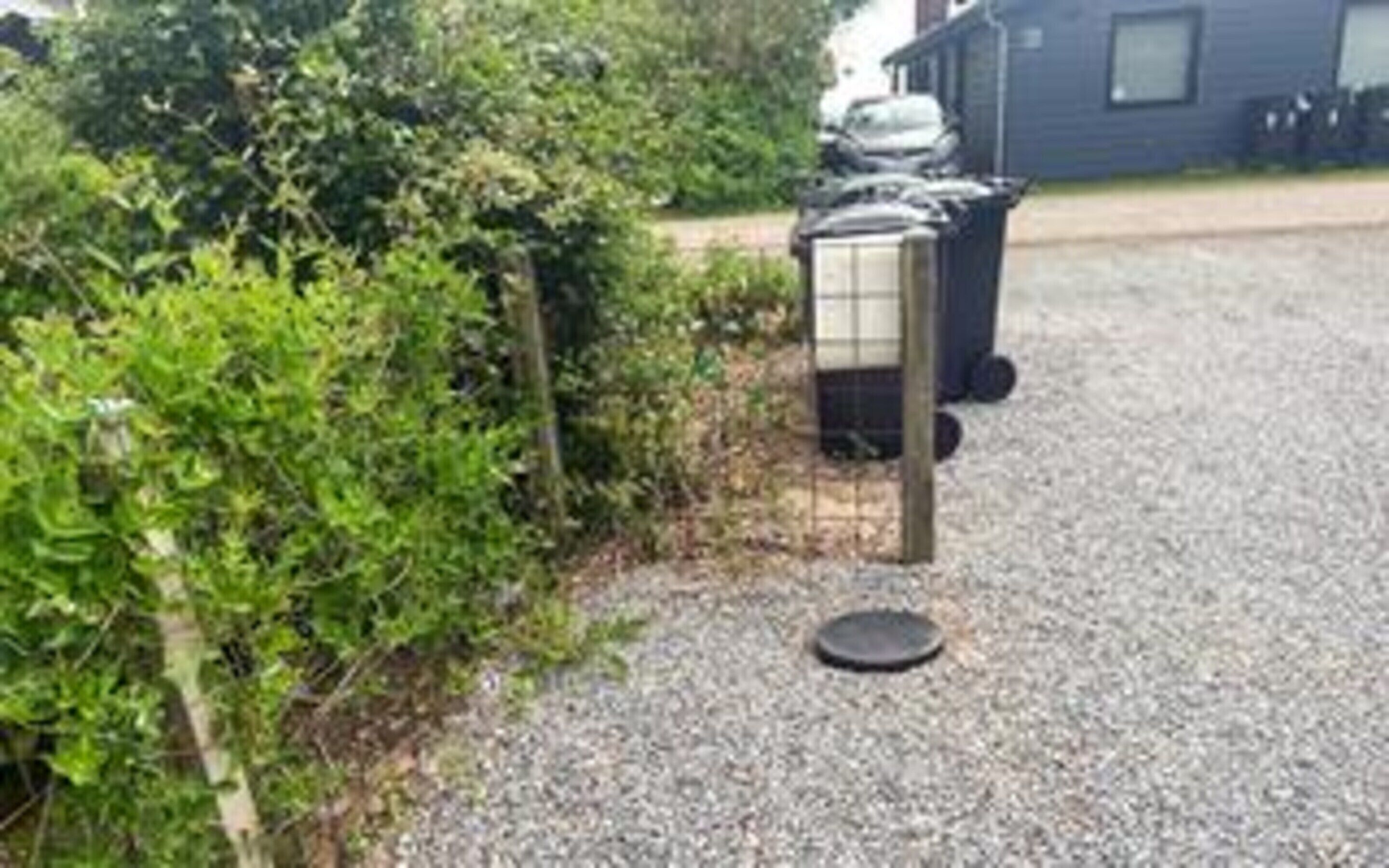 House | Property grounds