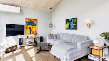 House | Living area