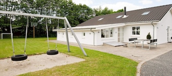 5 Star Holiday Home in Ega