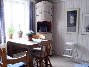 Apartment | Dining - 2 Person Holiday Home in Kungshamn (Kungshamn)