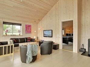 House | Interior - 4 Star Holiday Home in Tranekaer (Tranekaer)