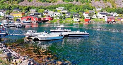 10 Person Holiday Home in Kaldfarnes-by Traum
