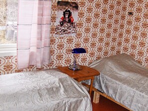 4 chambres, ameublement personnalisé