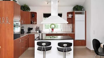 Hus | Eget kjøkken | Høy barnestol