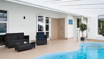 Hus | Basseng | Utendørsbasseng