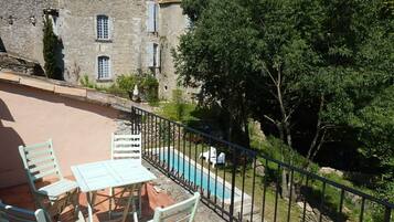 Chambre Lune de Miel (L'INSOLITE) | Balcon
