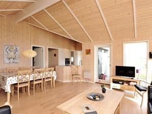 House | Interior - Modern Cottage With Spa - By Traum Ferienwohnungen (Sjølund)