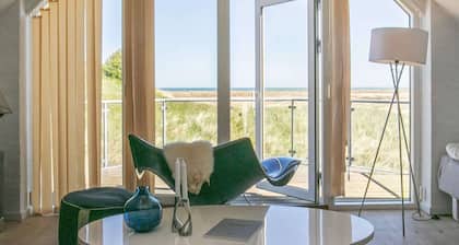 Secluded Retreat Near Sea - By Traum Ferienwohnungen