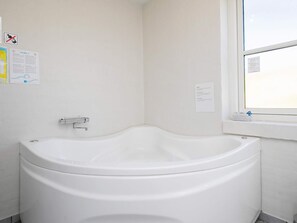 House | Spa treatment - Secluded Retreat Near Sea - By Traum Ferienwohnungen (Hanstholm)