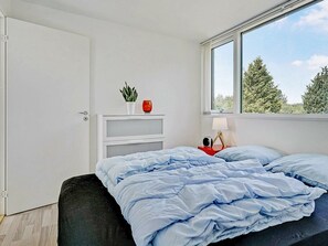 3 bedrooms, cots/infant beds - Seaside Holiday Home in Syddanmark With Sauna (Sydlangeland)