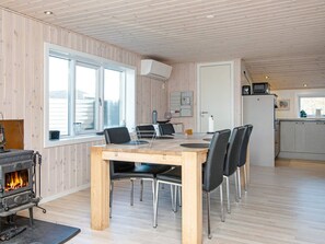 Maison | Cuisine privée | Chaise haute