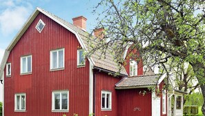 Exterior - Holiday Home in Västra Ämtervik (Vastra Amtervik)