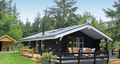 Cozy Holiday Home in Oksbøl With Whirlpool