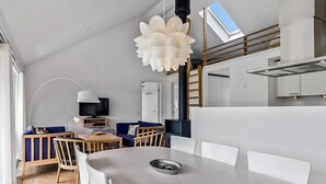 Dining - Elegant Holiday Home in Brovst With Sauna (Brovst)
