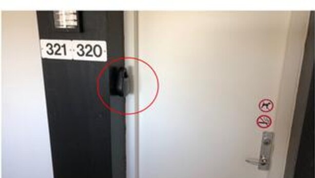 A door with a sign reading '321-320' and a red circle highlighting a lock mechanism. - 6 Person Holiday Home in Fano (Fano)