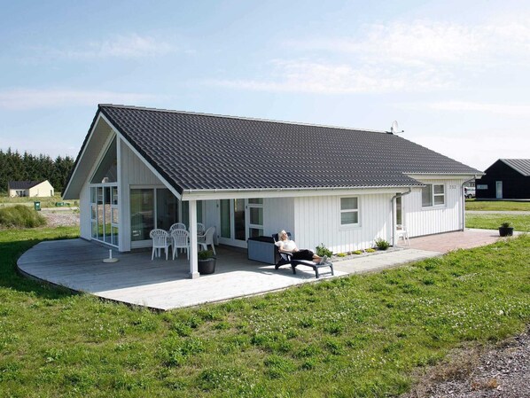 Exterior - 6 Person Holiday Home in Brovst (Brovst)