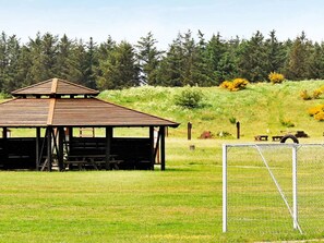 Sports court - 6 Person Holiday Home in Brovst (Brovst)