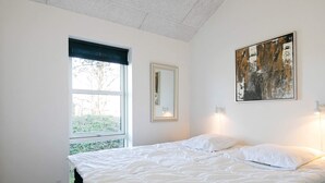 Unclassified image, 3 of 27, button - Balmy Holiday Home in Blåvand With Private Pool (Blavand)