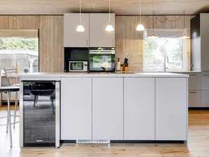 Hus | Eget kjøkken | Høy barnestol