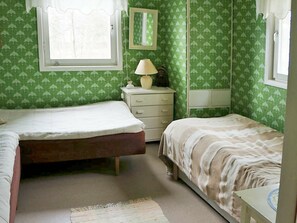 2 bedrooms - 4 Person Holiday Home in Valdemarsvik (Valdemarsvik)