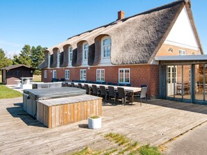 House | View from property - Spacious Holiday Home in Jutland near Beach (Rømø)