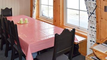 House | Dining