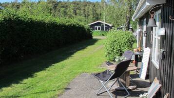 House | Outdoor dining