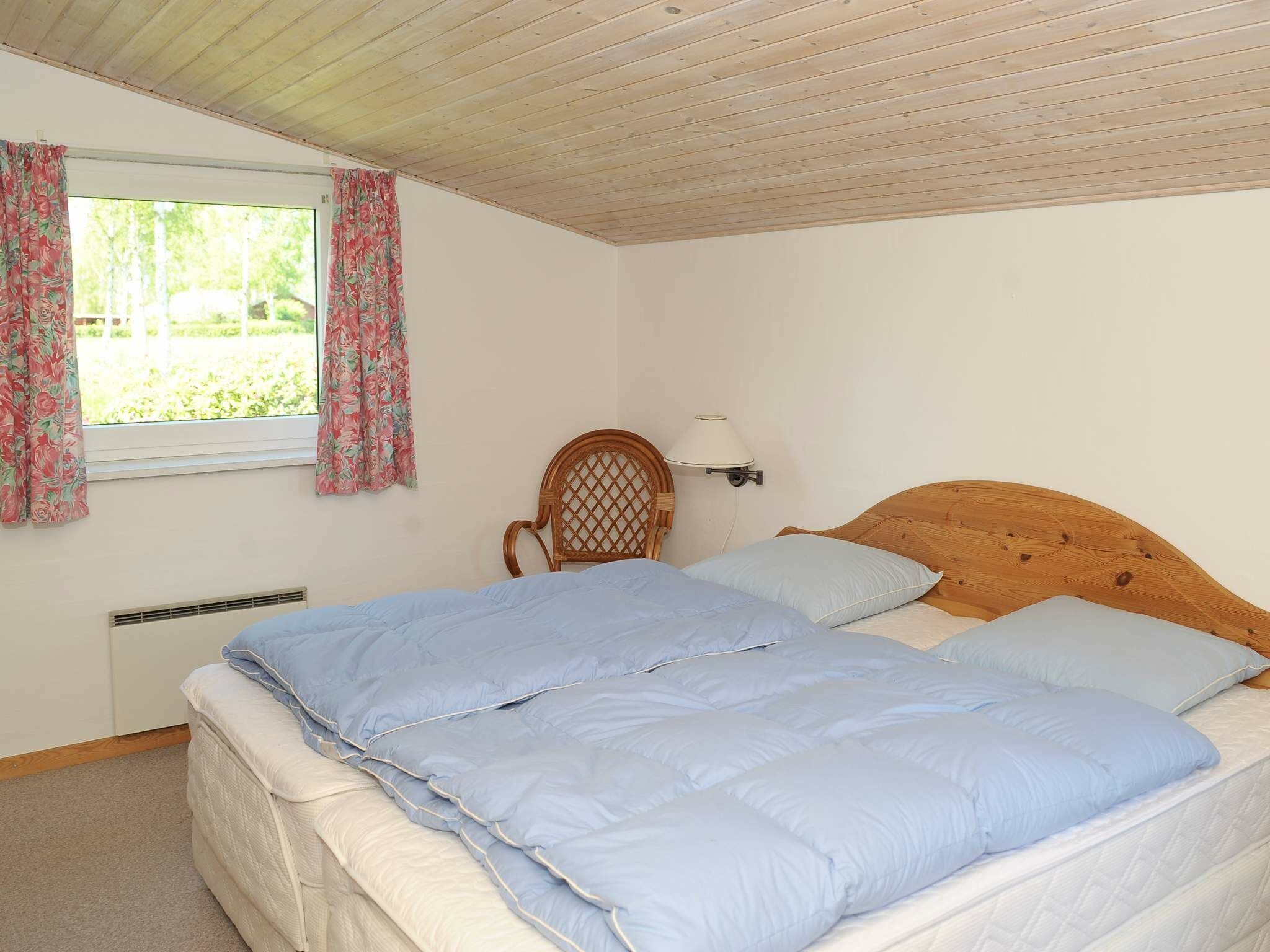 2 Schlafzimmer, Babybetten
