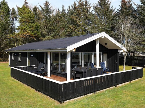 6 Person Holiday Home in Saltum