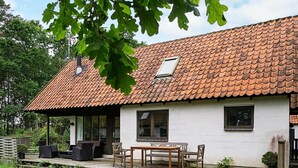 Exterior - Comfortable Holiday Home in Nexø With Terrace (Nexo)