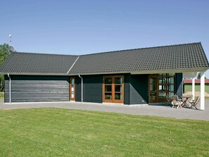 House | Exterior - 8 Person Holiday Home in Storvorde (Storvorde)