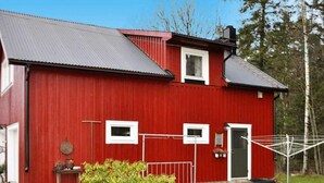 Exterior - 5 Person Holiday Home in Mellerud (Mellerud)