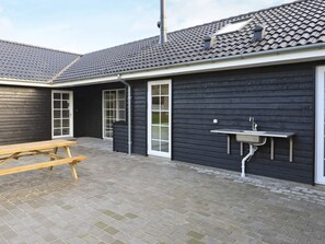 Unclassified image, 5 of 8, button - 5 Star Holiday Home in Frorup (Frørup)