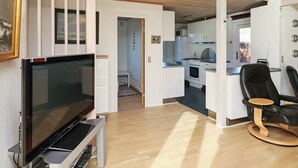 DVD player - Attractive Holiday Home in Bindslev With Barbecue (Bindslev)