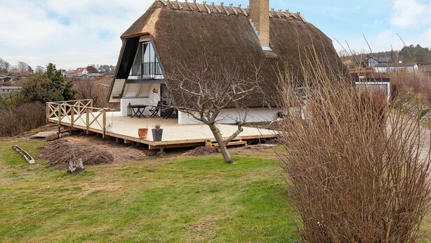 Exterior - Lovely Holiday Home in Zealand Denmark With Sea View (Asnaes)