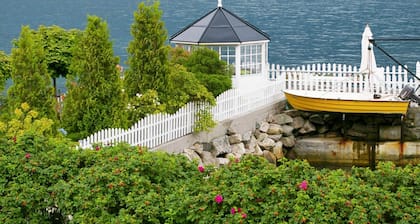 Holiday Home in Leikanger