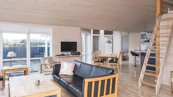 House | Dining